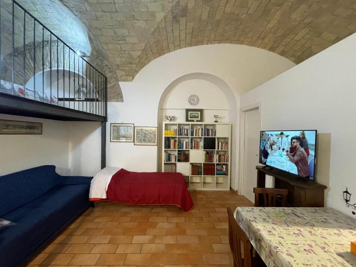 Royal Holiday House At The Center Rome Bagian luar foto